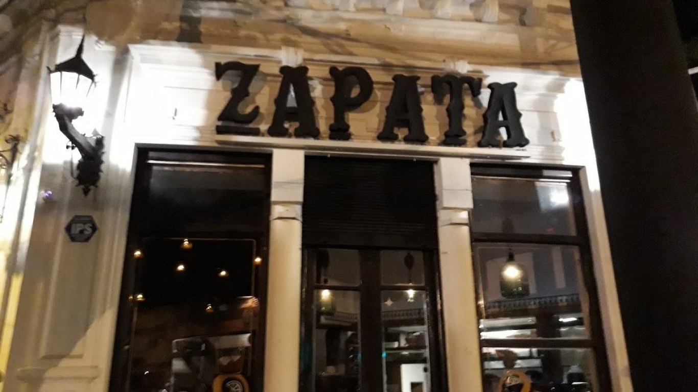 ¡Vuelve Zapata Vermutería!