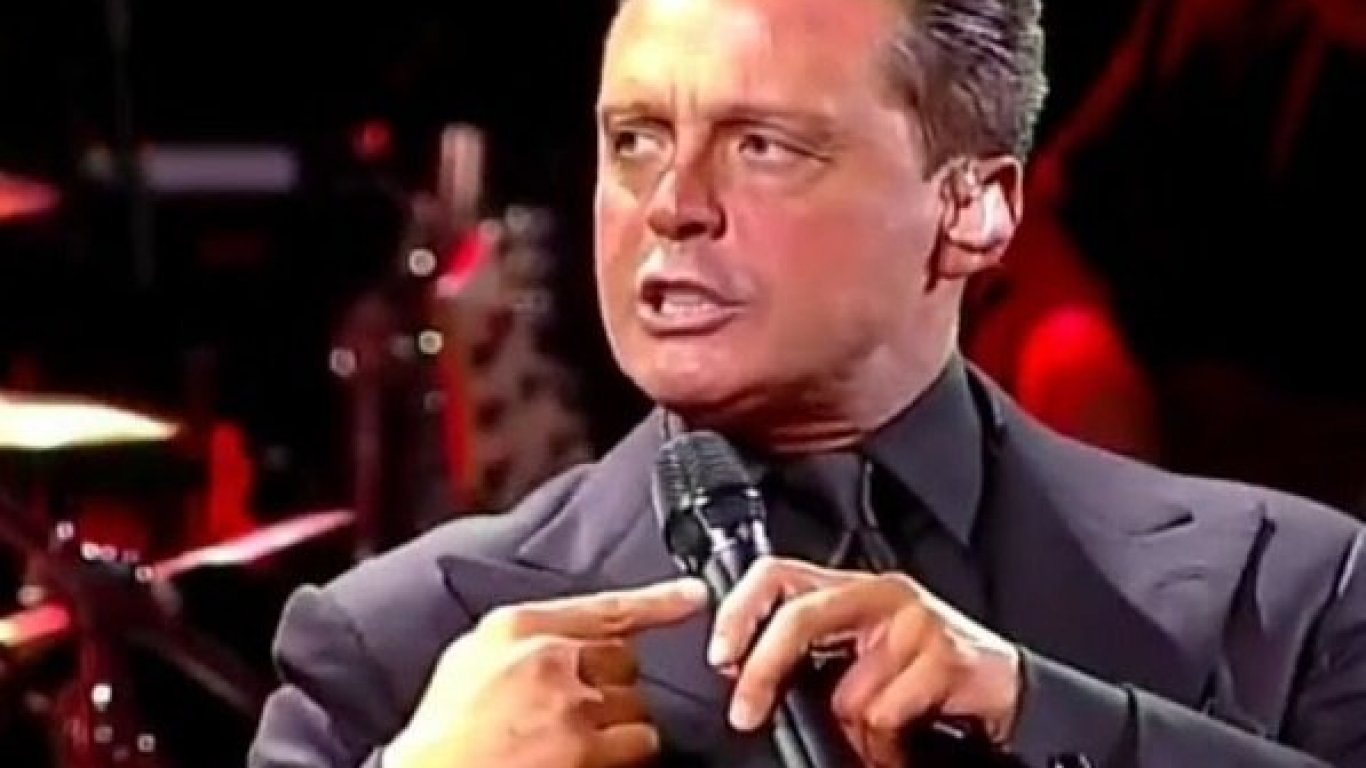 LUIS MIGUEL EN PROBLEMAS CON EL SONIDISTA