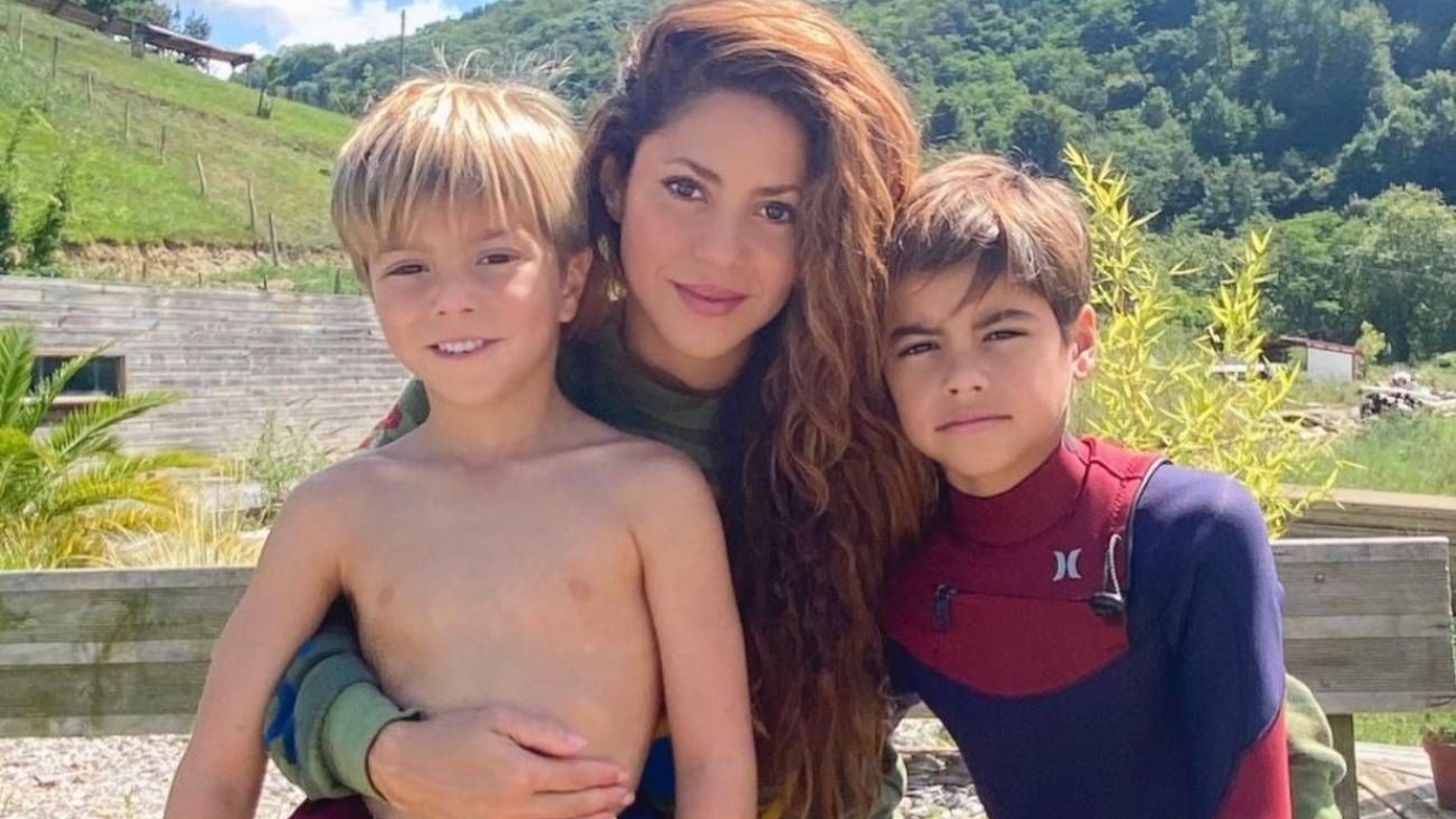 Shakira sorprendió al revelar en qué idioma hablan sus hijos