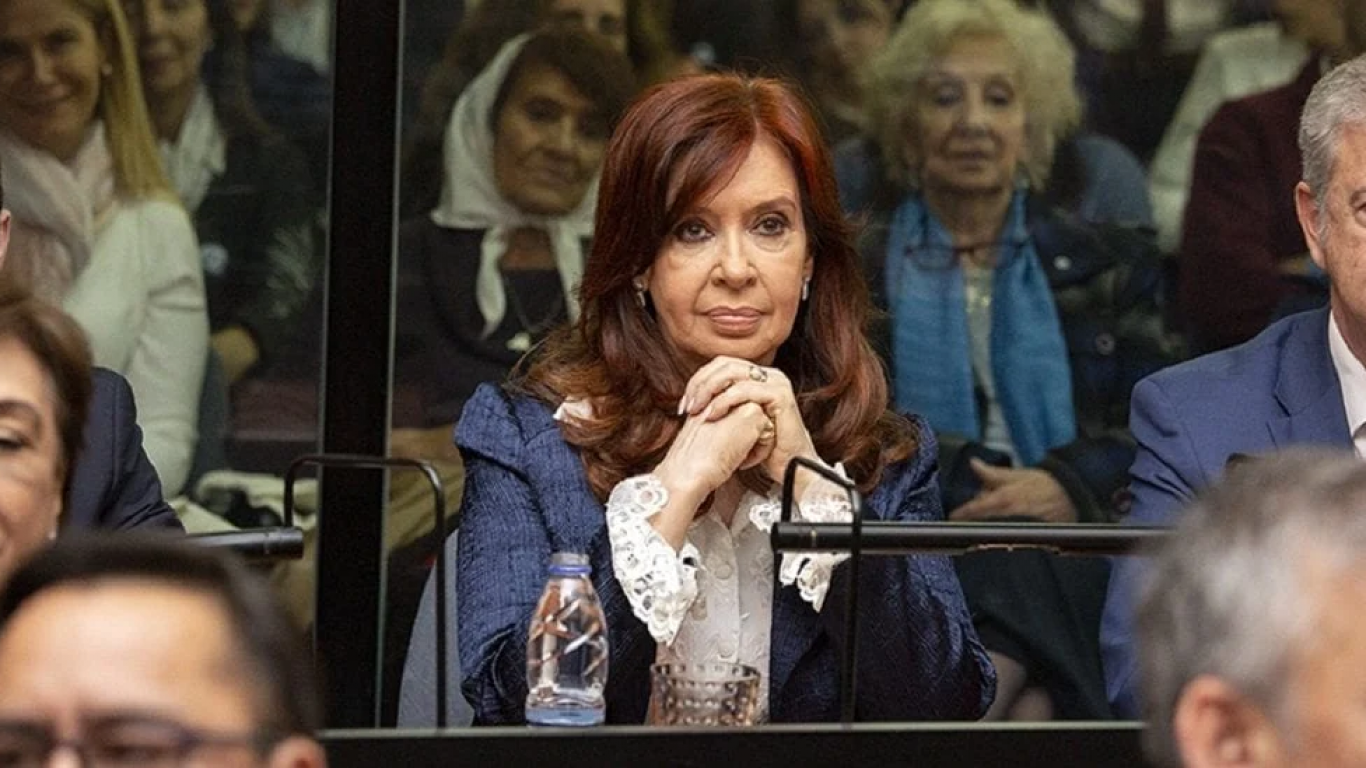 ¿A qué juicio se enfrenta Cristina Kirchner y por qué se habla de arresto? 
