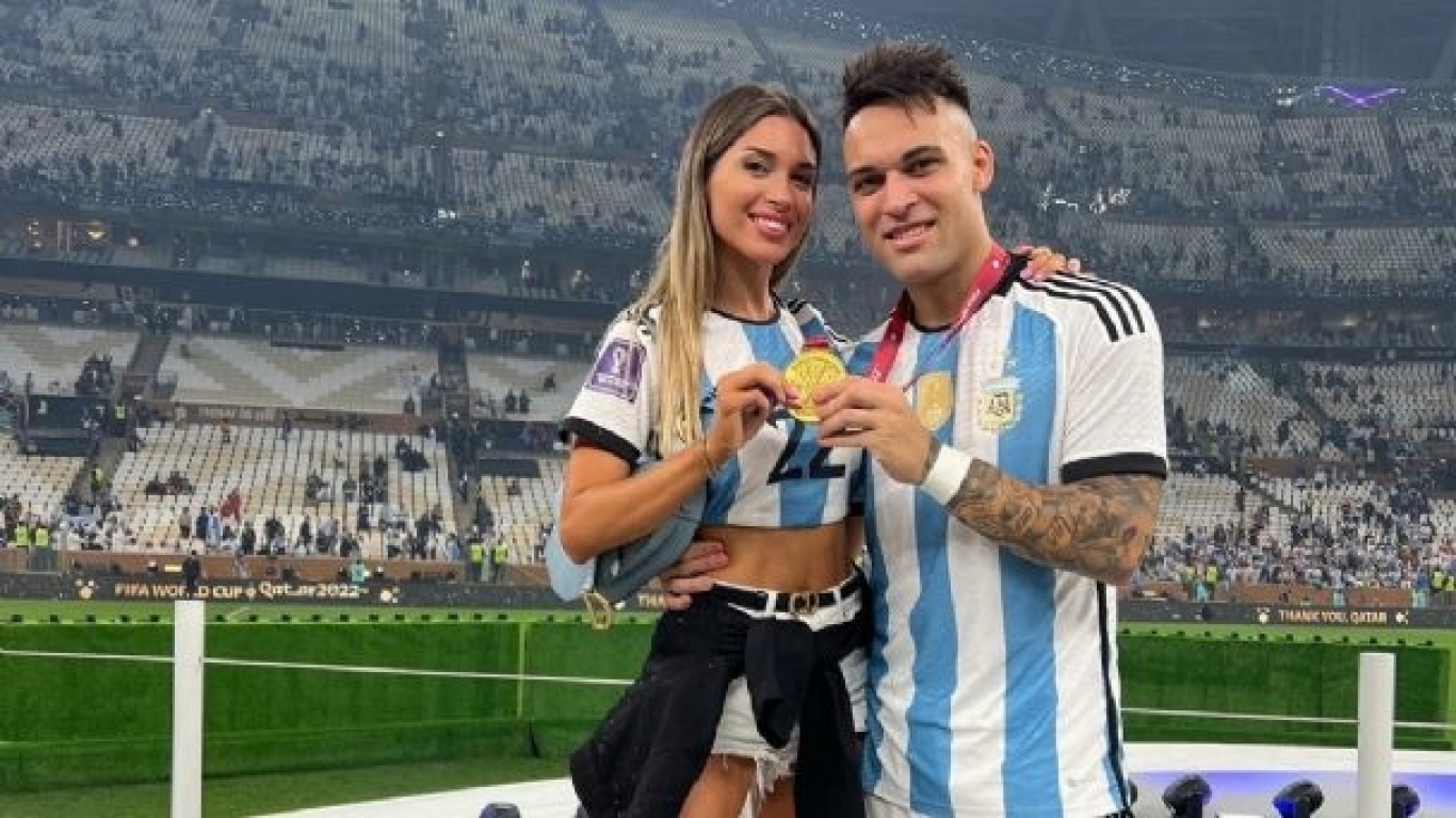 Lautaro Martínez y su esposa revelaron el sexo y nombre del bebé en camino
